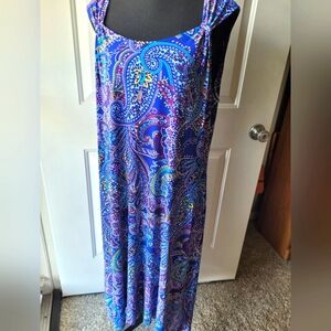 Woman's Midi Sleeveless Dress